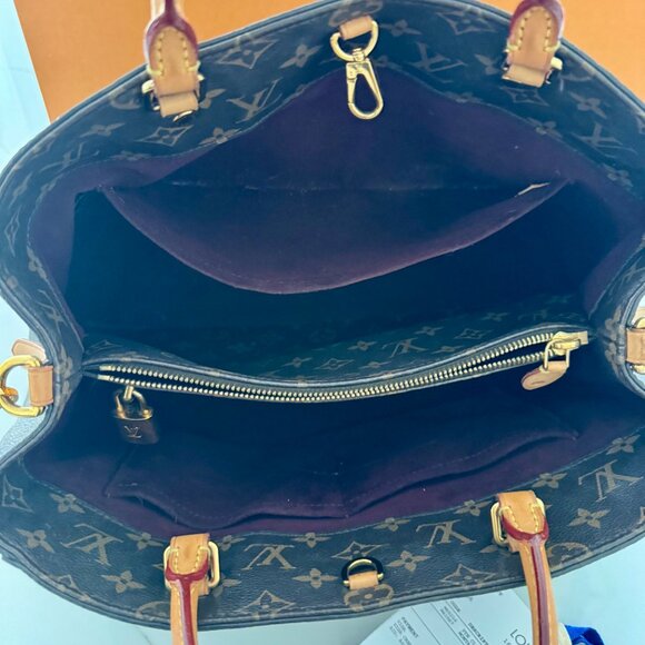 Louis Vuitton Montaigne GM Monogram Tote w/Shoulder Strap - Picture 4 of 13